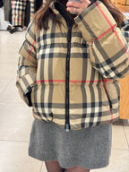 BURBERRY Check Coat Beige Color | 博柏利 外套 (米色)