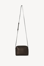 THE ROW Regent Crossbody Bag in Leather | 手袋 (多色)