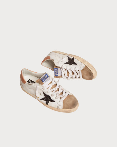 GOLDEN GOOSE Women's Super - Star with black glitter star and pink heel tab | 黃金鵝 女款 Super - Star 搭配黑色亮片星星與粉色後跟標籤(白色) - LondonKelly 英國名牌代購