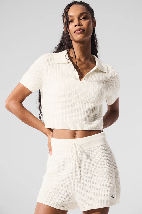 ALO YOGA Cashmere Plush Waffle Polo Tee | 羊絨絨毛格紋上衣 (多色)