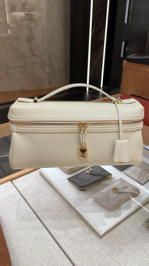 LORO PIANA Extra Softy Bag L29 Grained Leather(3 Colors) - LONDONKELLY 英國名牌代購